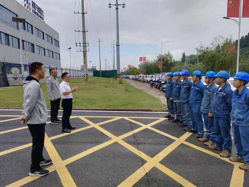 1764227499863499.jpg 1729223799560.jpg